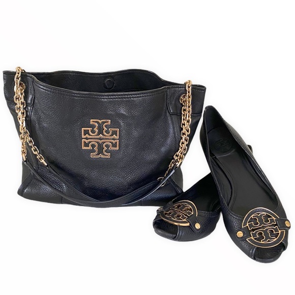 Tory Burch Handbags - Tory Burch Britten Medium Slouchy Tote Handbag